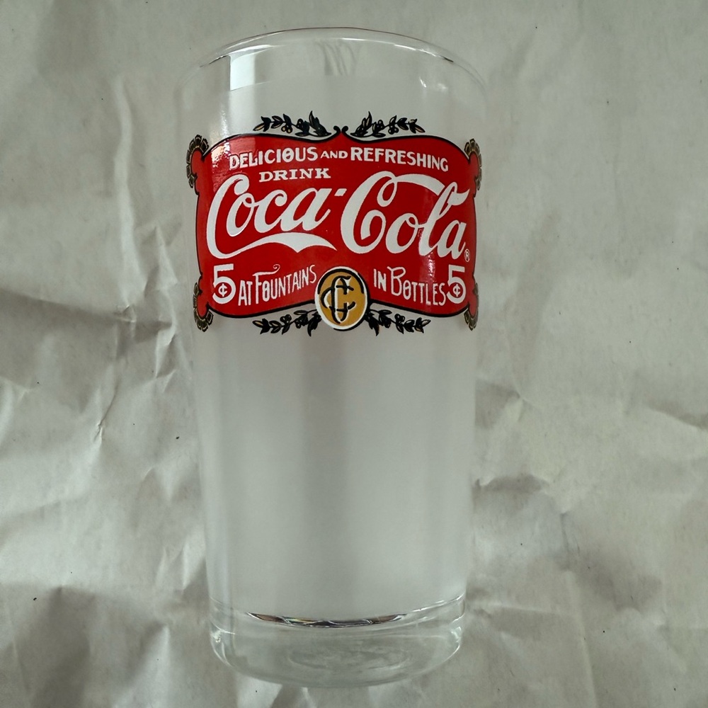 Vintage Skylark Coca-Cola Glass with vintage advertising Logo